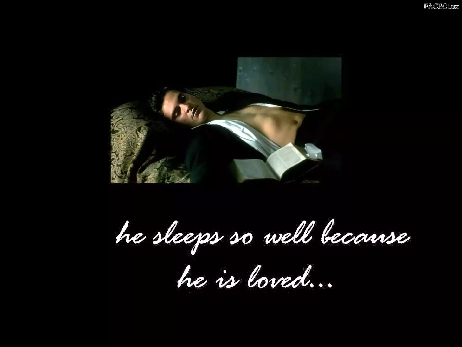 Joaquin Phoenix, śpioch